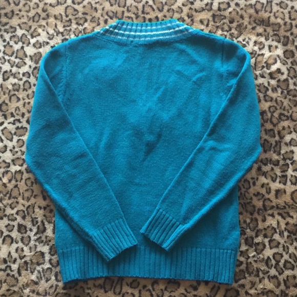 Zara Basic Knit V-Neck Sweater - Picture 3 of 4